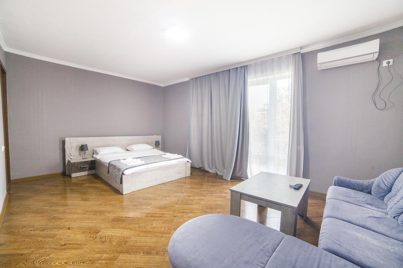 Vardzia Cave Hotel Aspindza Exteriör bild