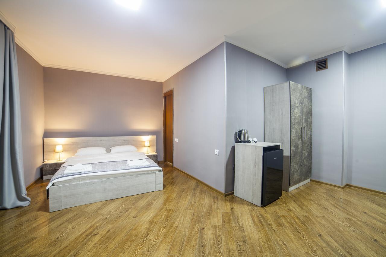 Vardzia Cave Hotel Aspindza Exteriör bild
