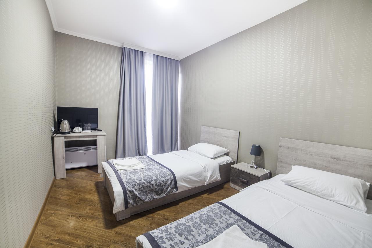 Vardzia Cave Hotel Aspindza Exteriör bild