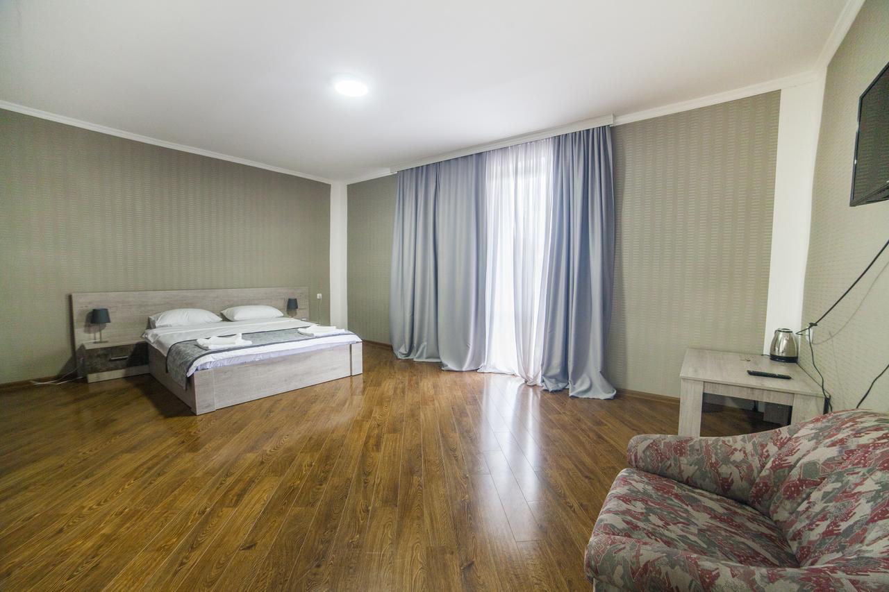 Vardzia Cave Hotel Aspindza Exteriör bild